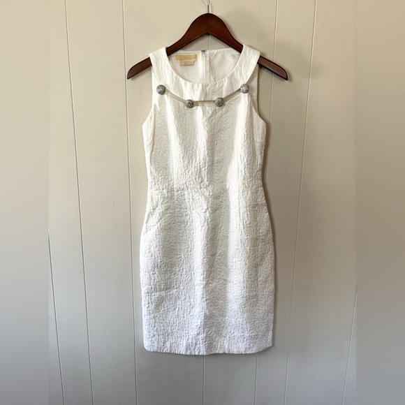 Michael Kors white sheath embossed floral dress size 6 - Picture 1 of 7